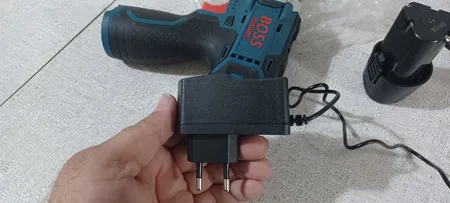 پیچ گوشتی شارژی باس مدل 18V-Li-ion