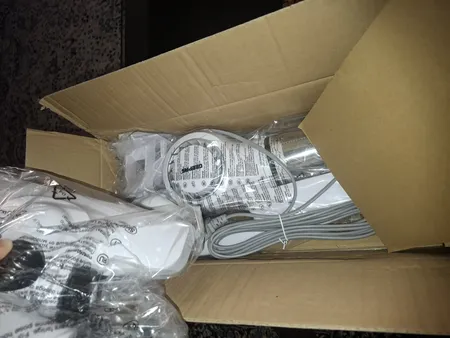 جارو برقی 600 وات جی پاس مدل GVC2596