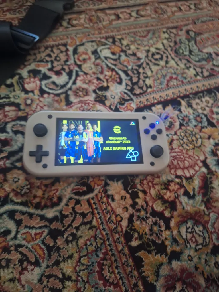 کنسول بازی قابل حمل مدل M17