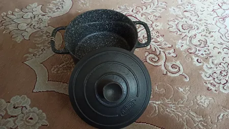 قابلمه چدن نالینو مدل Feleti سایز 20