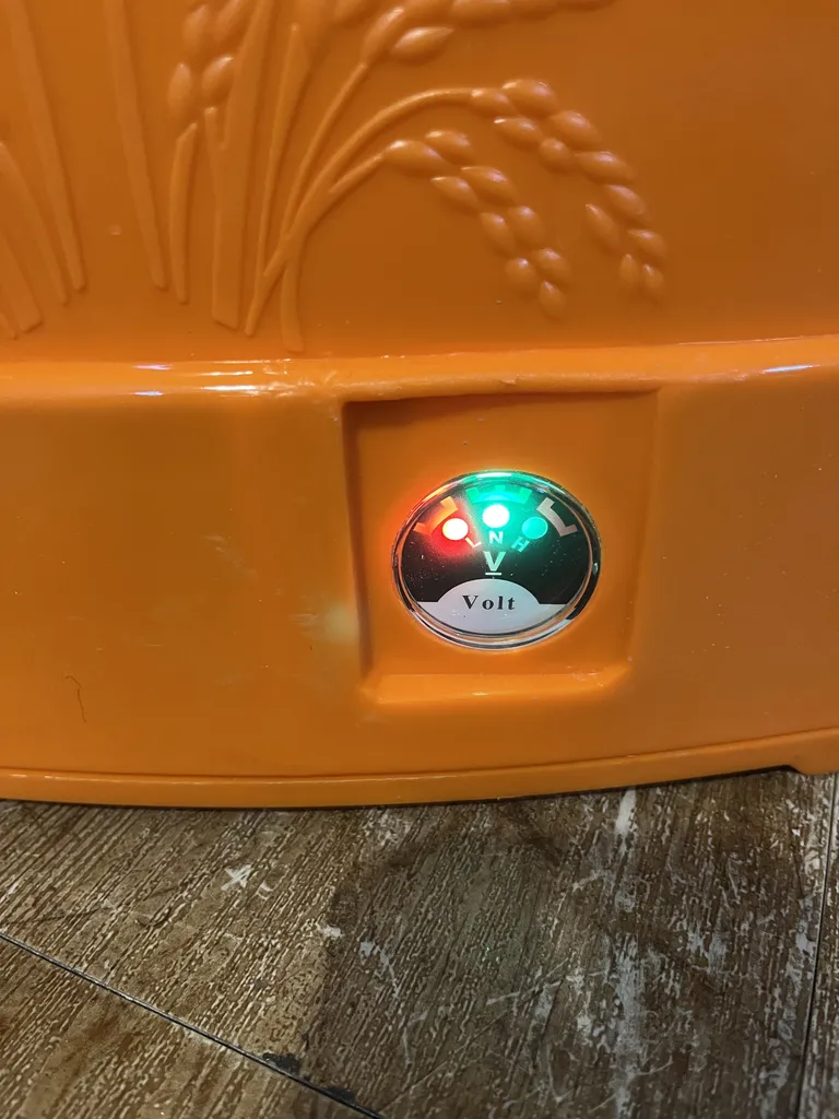 سمپاش شارژی پی کا پی مدل 20BH گنجایش 20 لیتر