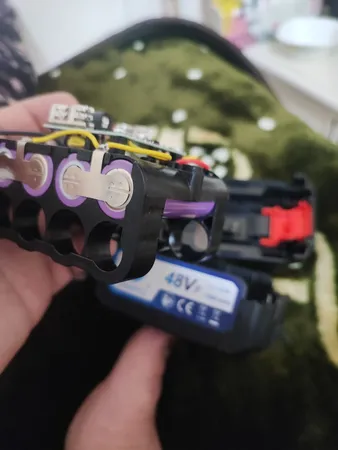 پنکه شارژی رومیزی باس مدل LIFE-STYLE