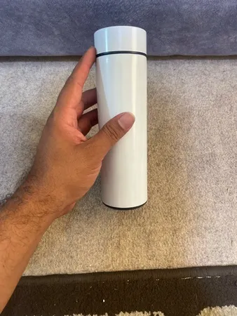 فلاسک هوشمند مدل 058 گنجایش 0.5 لیتر