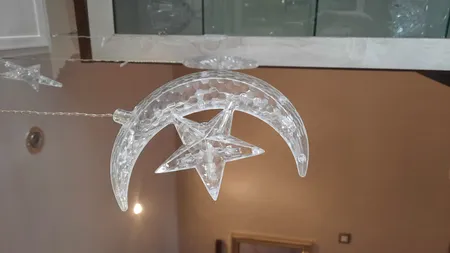 ریسه ال ای دی مدل ماه و ستاره بزرگ نامتقارن کد ASFS52 طول 2.5 متر