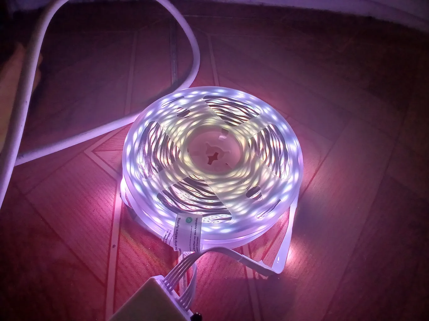 ریسه ال ای دی کیپ اسمایل مدل LED Strip طول 30 متر