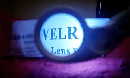 ذره بین جواهرشناسی مدل MG21011