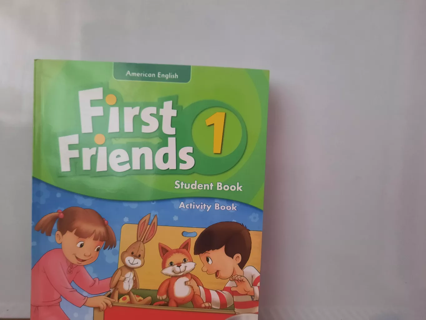 کتاب First Friends 1 اثر Susan lannuzzi انتشارات زبان مهر