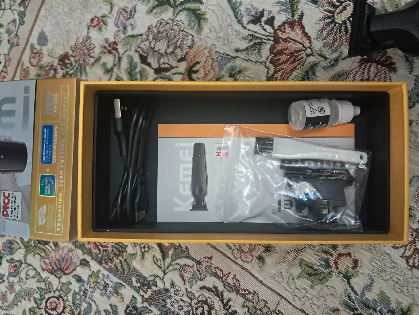 ماشین اصلاح موی صورت و بدن کیمی مدل KM-2299