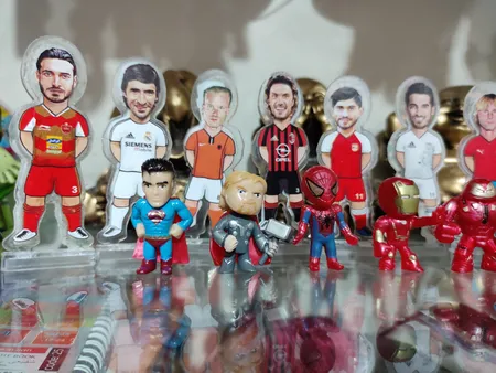 فیگور طرح قهرمانان بسته 11 عددی