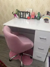 تجریه خرید صندلی اداری مدل SK440