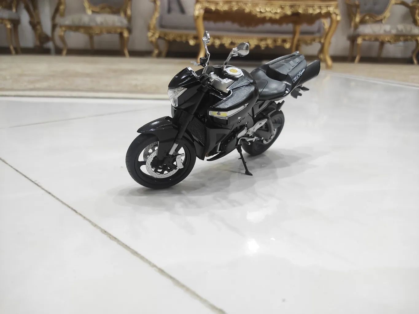 موتور بازی مدل سوزوکی طرح بیکینگ