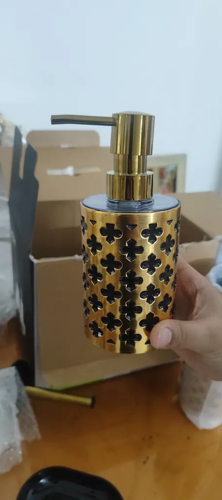 ست سرویس بهداشتی 6پارچه لیمون مدل گلدار