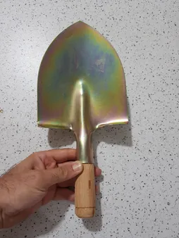 بیلچه باغبانی مدل B 044