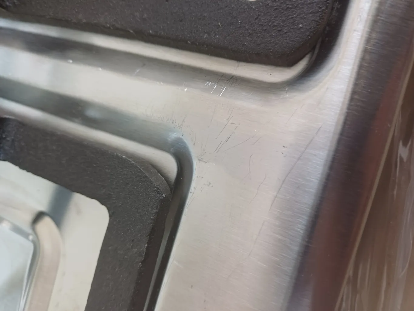 اجاق گاز 5 شعله رومیزی توکار هاکان مدل بوش