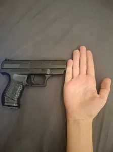 تجریه خرید تفنگ بازی مدل P99