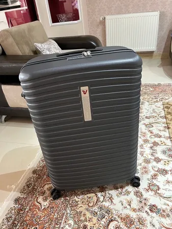 چمدان رونکاتو مدل  VEGA کد 423431 سایز بزرگ