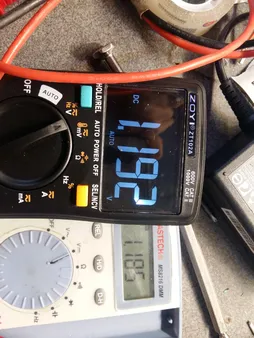 مولتی متر دیجیتال زویی مدل ZT102A