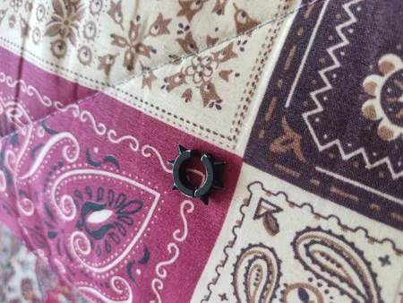 پیرسینگ مدل تیغ دار فیک