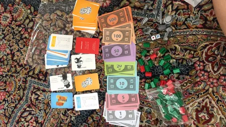 بازی فکری بازیمن مدل مونوپولی