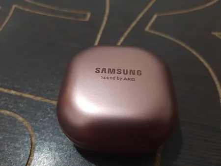 هدفون بلوتوثی سامسونگ مدل Galaxy Buds Live