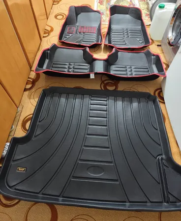 کفپوش پنج بعدی خودرو مدل نواردار مناسب برای سمند سورن به همراه کفپوش صندوق