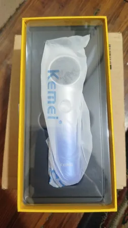 ماشین اصلاح موی صورت کیمی مدل KM-1852