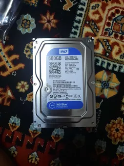 هارد دیسک اینترنال وسترن دیجیتال مدل WD BLUE WD5000AAKX ظرفیت 500 گیگابایت