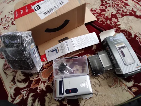 ماشین اصلاح موی صورت یاندو مدل Sv-w301u به همراه تیغه و توری یدک