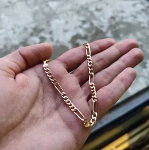 تجریه خرید دستبند زنجیری طلای کم اجرت 18 عیار زنانه ناریا مدل فیگارو