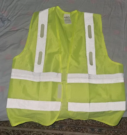 جلیقه اضطراری مدل چهار خطی