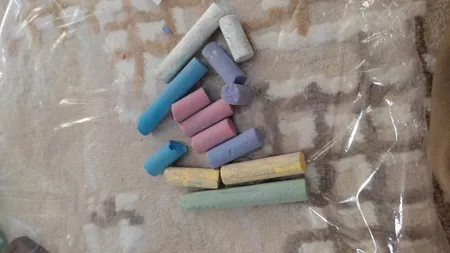 گچ رنگی مدل 0020بسته 6 عددی