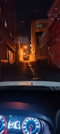 هدلایت لامپ خودرو D9 مدل H4 بسته 2 عددی