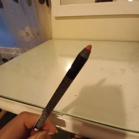 مداد لب گلدن رز مدل DREAM شماره 531