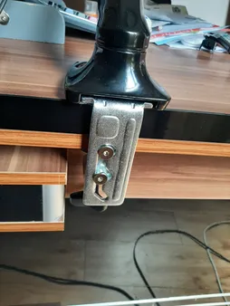 پایه نگهدارنده مانیتور ارگو مدل VNDLB502