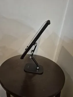 نگهدارنده گوشی موبایل یسیدو مدل C104