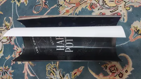 اسباب بازی زینتی مستر گرین مدل کتابچه دنیای هری پاتر