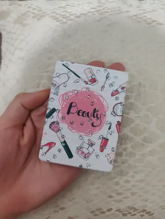 آینه جیبی مدل ذره بینی