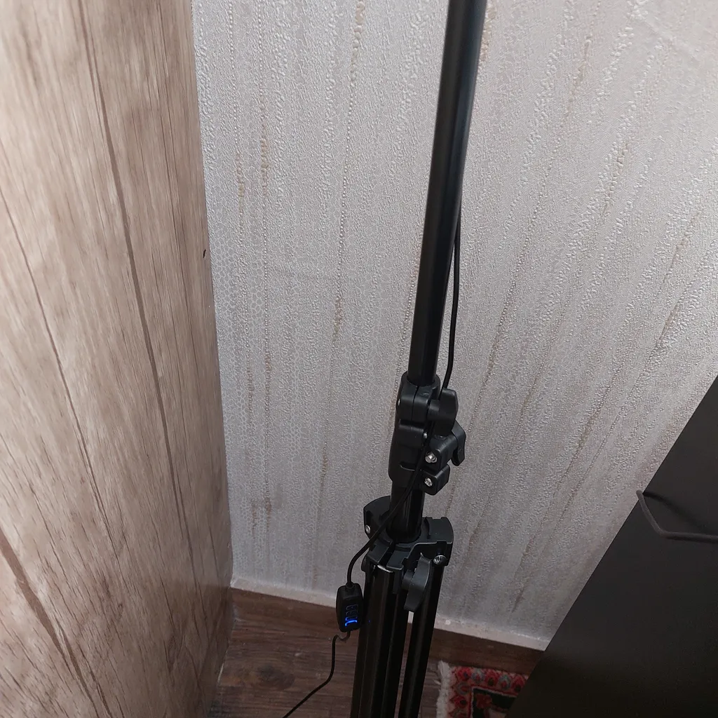 رینگ لایت کد RFL