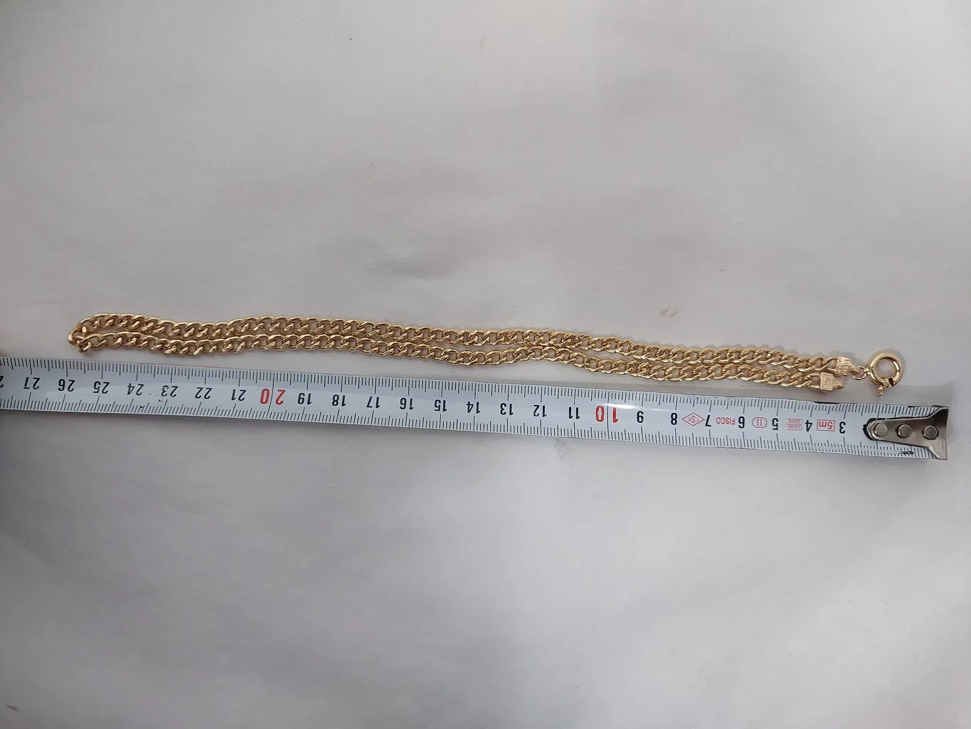 گردنبند طلا کم اجرت 18 عیار کم اجرت زنانه ناریا مدل کارتیر کد 0033