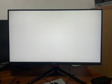 مانيتور گیمینگ 27 اینچ جی پلاس مدل GGM-L277FN، رزولوشن FullHD، پنل IPS، نرخ بروزرسانی 144 هرتز، با نسبت تصویر 16:9، دارای پورت HDMI و DisplayPort و USB و خروجی هدفون