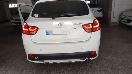 چراغ خطر عقب صندوق نورگستر مدل نئون مناسب برای کوئیک بسته 2عددی