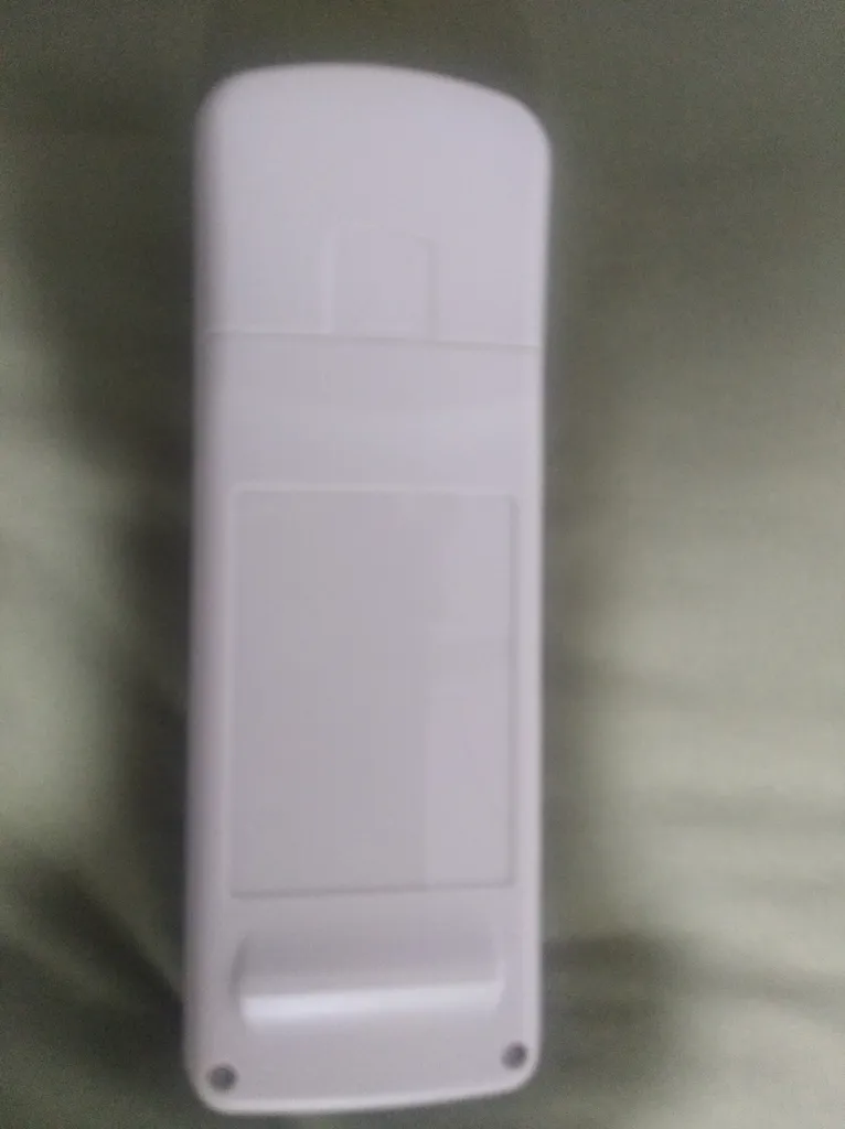 ریموت کنترل کولرگازی اُجنرال مدل J1