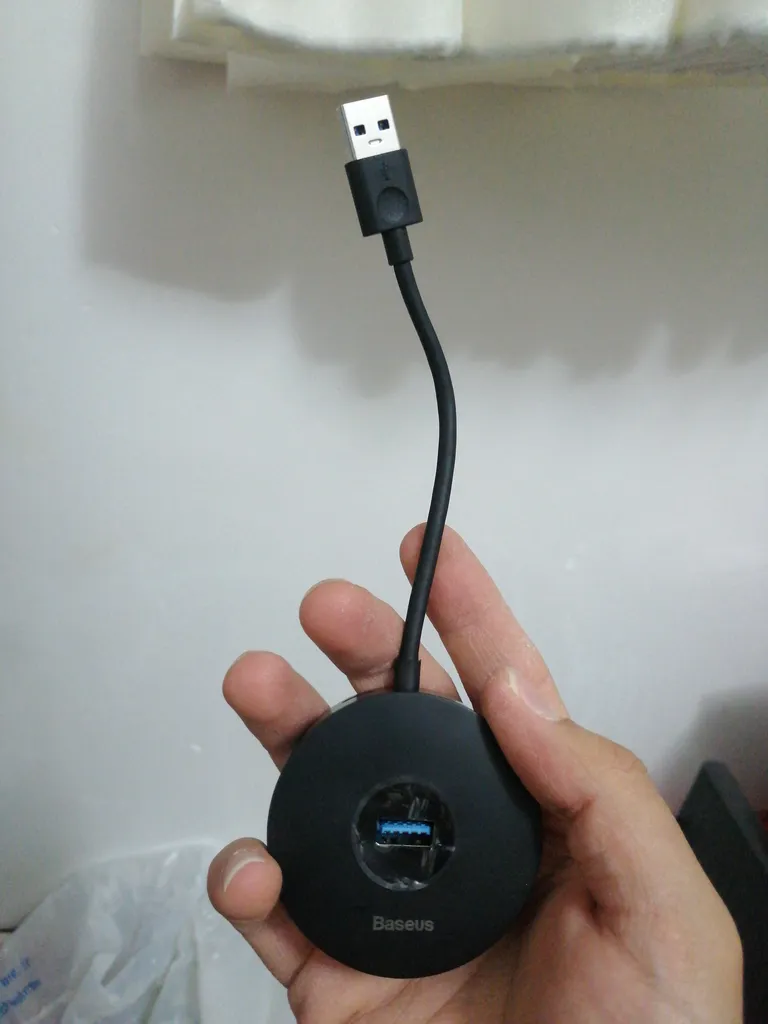 هاب چهار پورت USB 3.0 باسیوس مدل CAHUB-F01