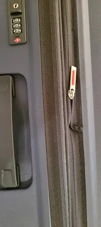 چمدان فوروارد مدل FCLT818S SENTRY سایز کوچک ارتفاع 53 سانتی متر