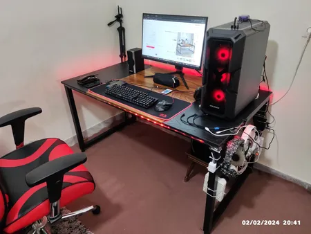 میز مدیریت دیزم مدل مونتاژی TLD_asm_150×80_Tri_BABRN