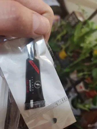 چسب مژه مصنوعی فولبرت مدل PRO حجم 1.5 میلی لیتر