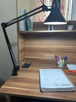 چراغ مطالعه مدل EN-101 همراه با لامپ ال ای دی 6 وات سهند E27