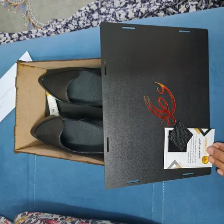 کفش زنانه چرم عطارد مدل چرم طبیعی کد SH144