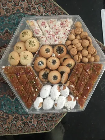 شیرینی مخلوط سنتی یزد - 750 گرم