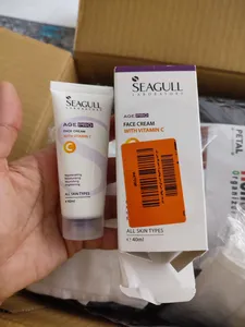 تجریه خرید کرم ضد چروک سی گل مدل ویتامین C حجم 40 میلی لیتر